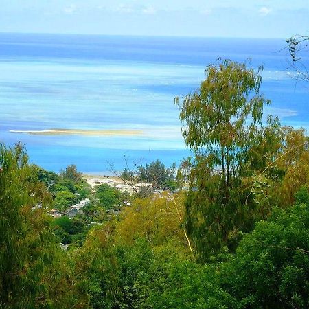 Coralie La Diffe'Rence Guest House Port Mathurin Экстерьер фото