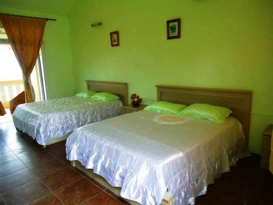 Coralie La Diffe'Rence Guest House Port Mathurin Экстерьер фото